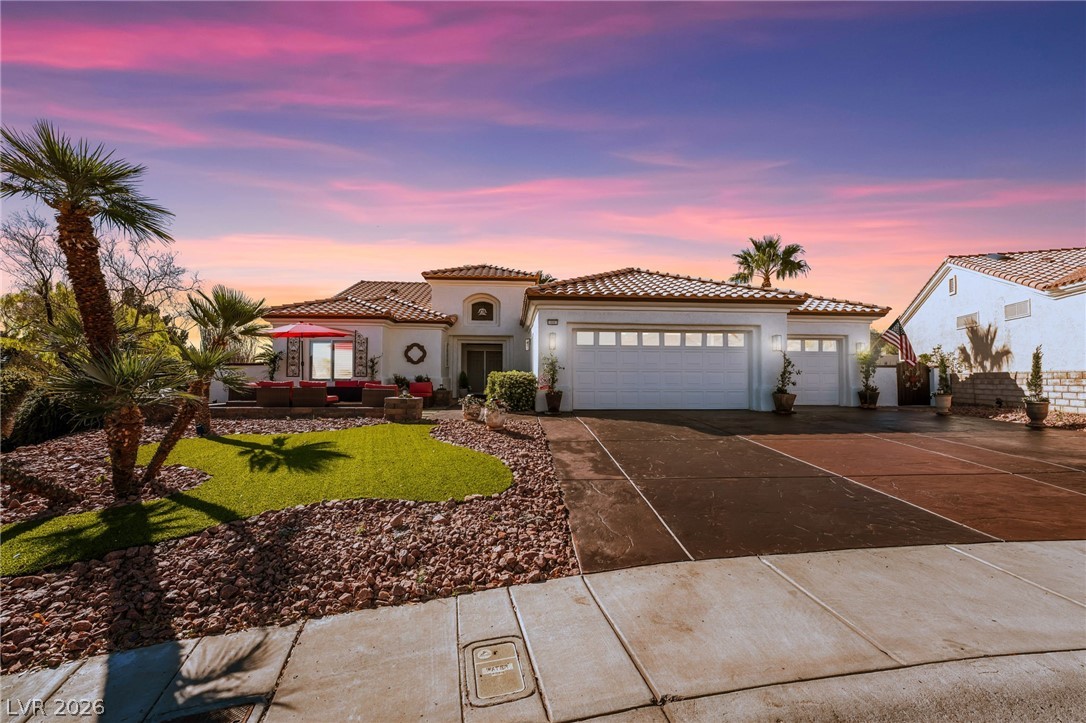 10001 Cresent Creek Drive Las Vegas NV 89134