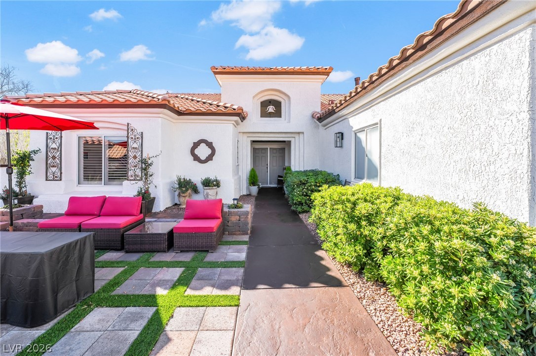 10001 Cresent Creek Drive Las Vegas NV 89134