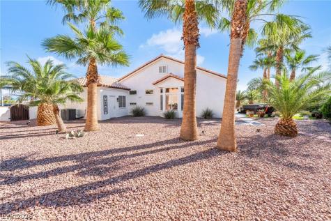 10001 Cresent Creek Drive Las Vegas NV 89134