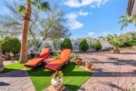 10001 Cresent Creek Drive Las Vegas NV 89134
