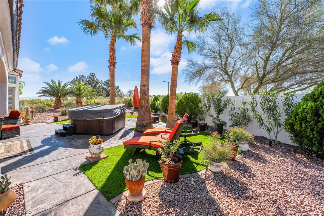 10001 Cresent Creek Drive Las Vegas NV 89134