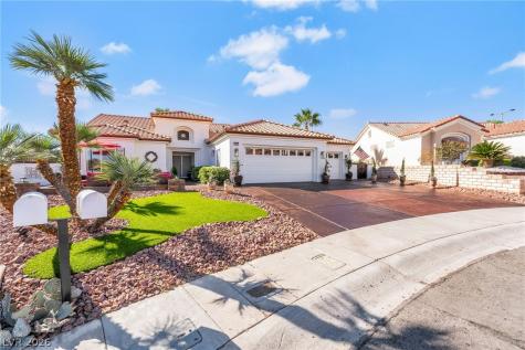 10001 Cresent Creek Drive Las Vegas NV 89134