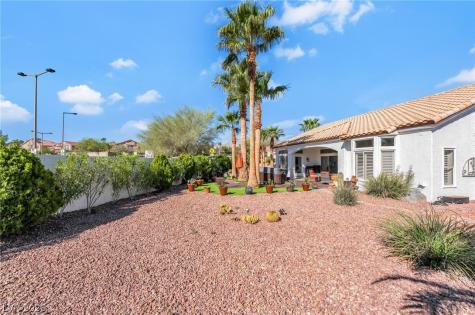 10001 Cresent Creek Drive Las Vegas NV 89134
