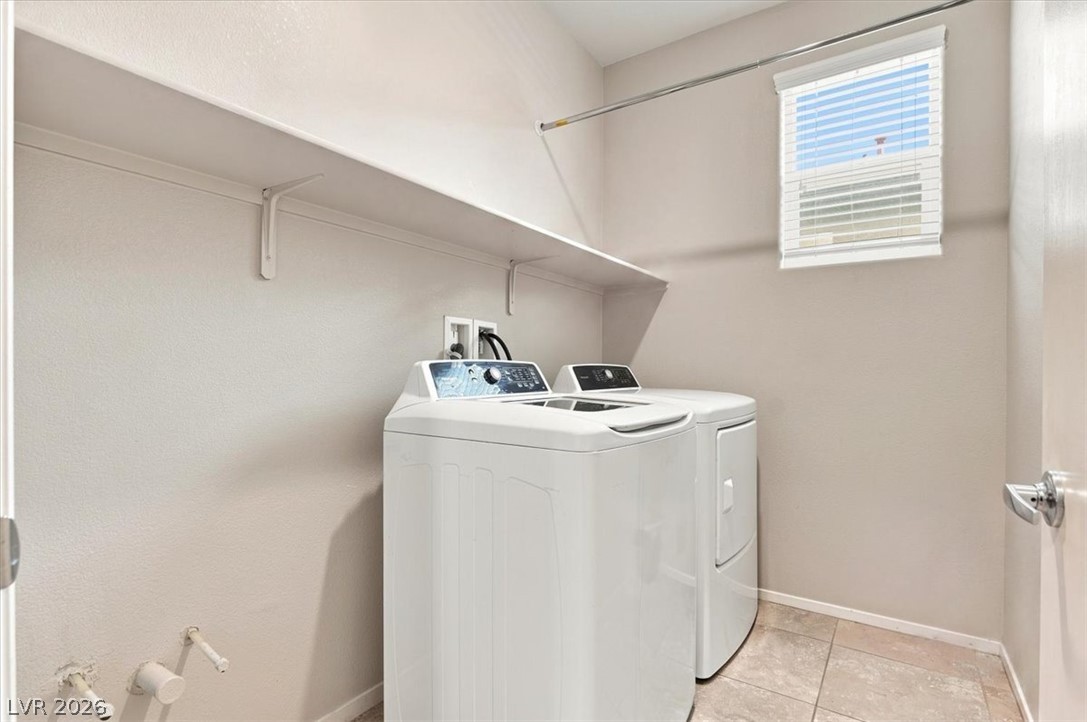 2128 Del Aqua Avenue Henderson NV 89002
