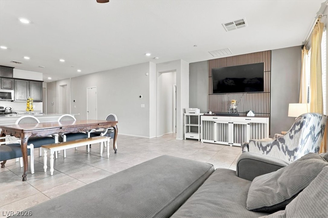 2128 Del Aqua Avenue Henderson NV 89002