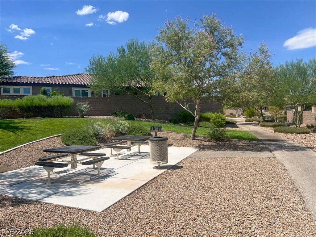 2128 Del Aqua Avenue Henderson NV 89002