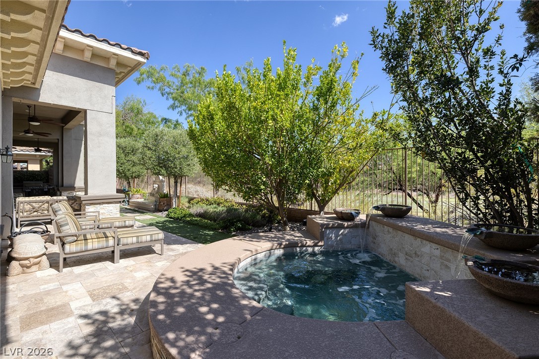 45 Avenida Sorrento Henderson NV 89011