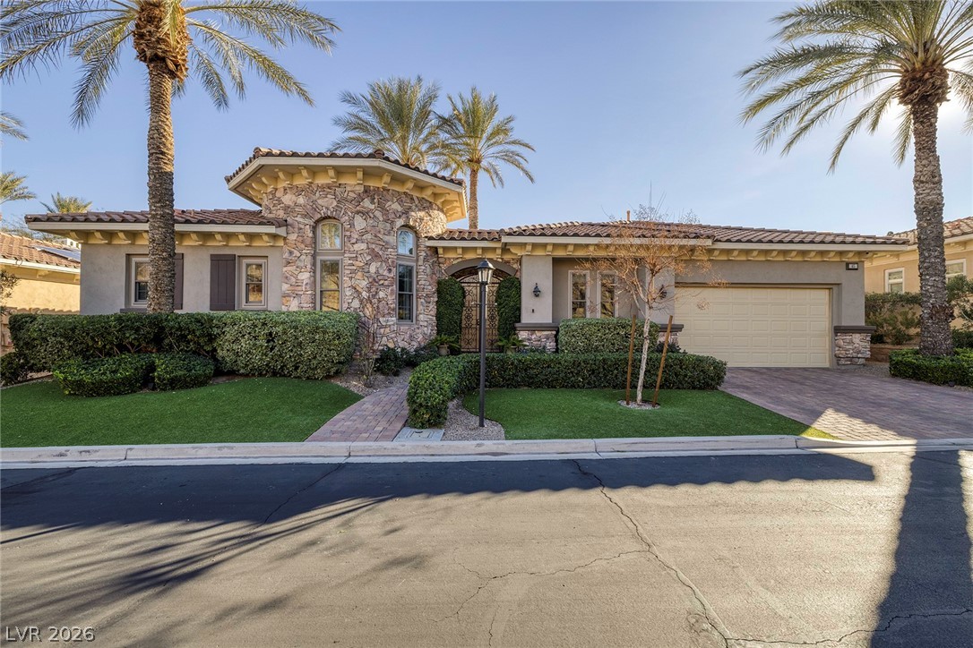 45 Avenida Sorrento Henderson NV 89011
