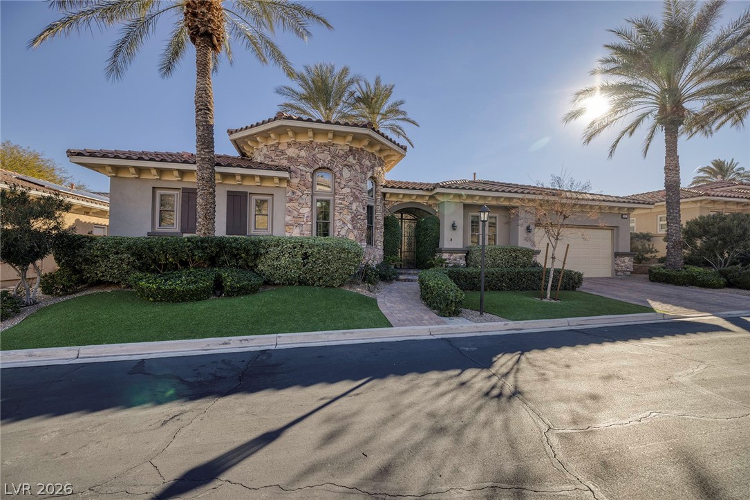 45 Avenida Sorrento Henderson NV 89011