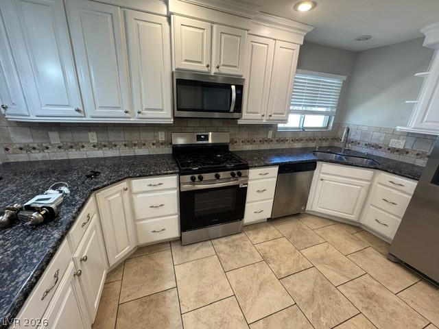 2431 La Casa Drive Henderson NV 89014