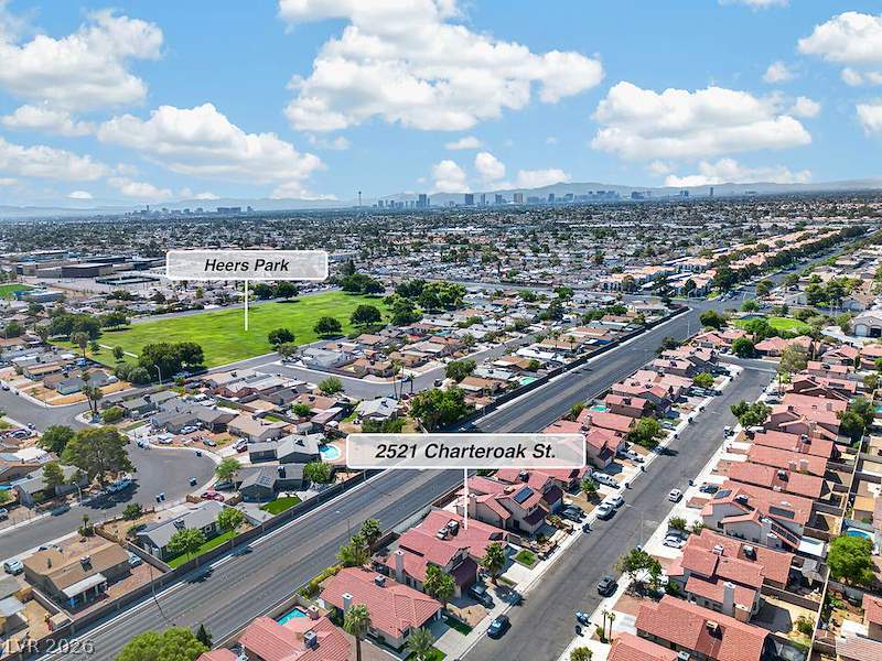 2521 Charteroak Street Las Vegas NV 89108