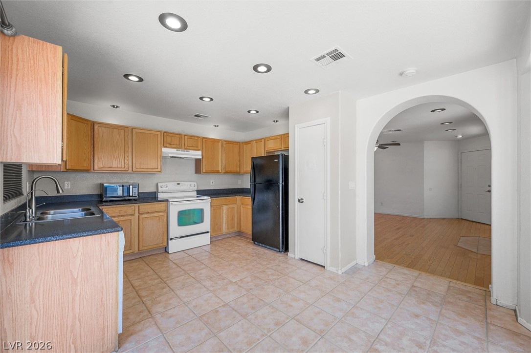6762 Arapaho Ranch Court Las Vegas NV 89148
