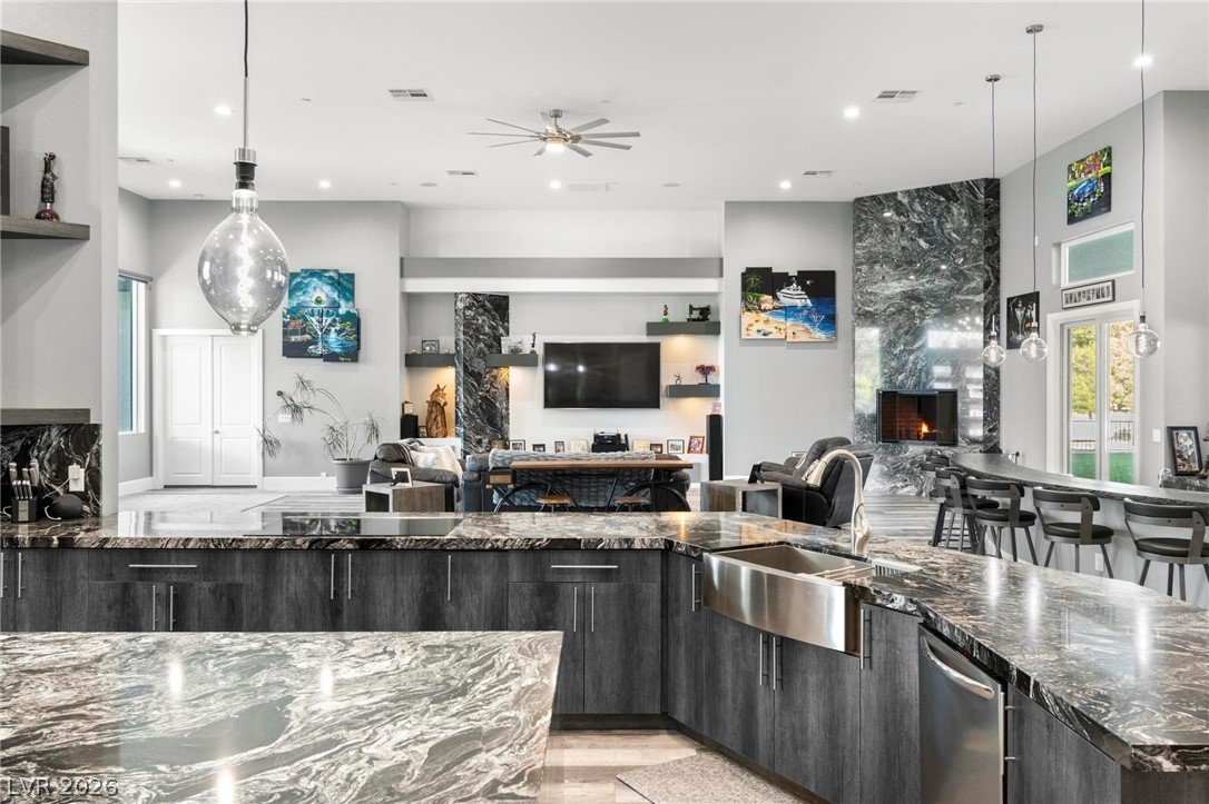 6731 Via Provenza Avenue Las Vegas NV 89131