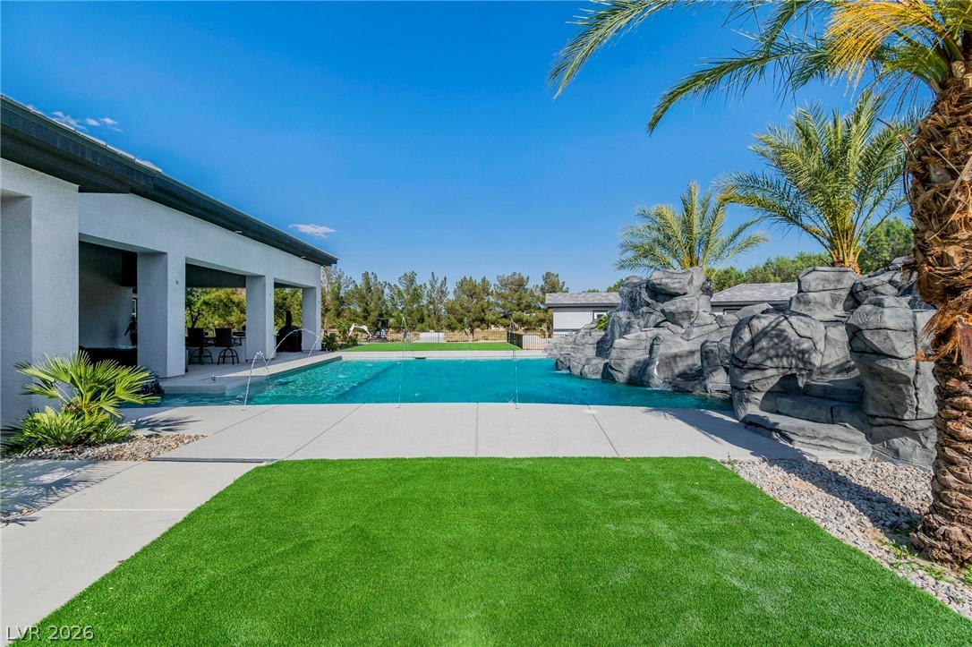 6731 Via Provenza Avenue Las Vegas NV 89131