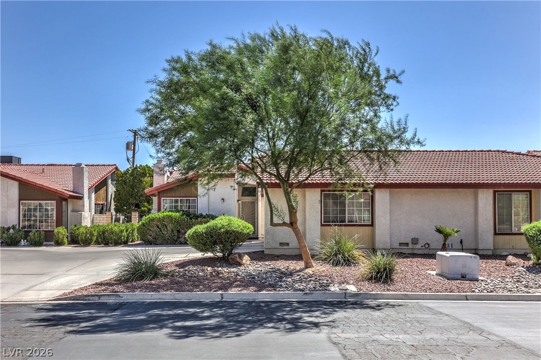5272 Dickens Drive Las Vegas NV 89119