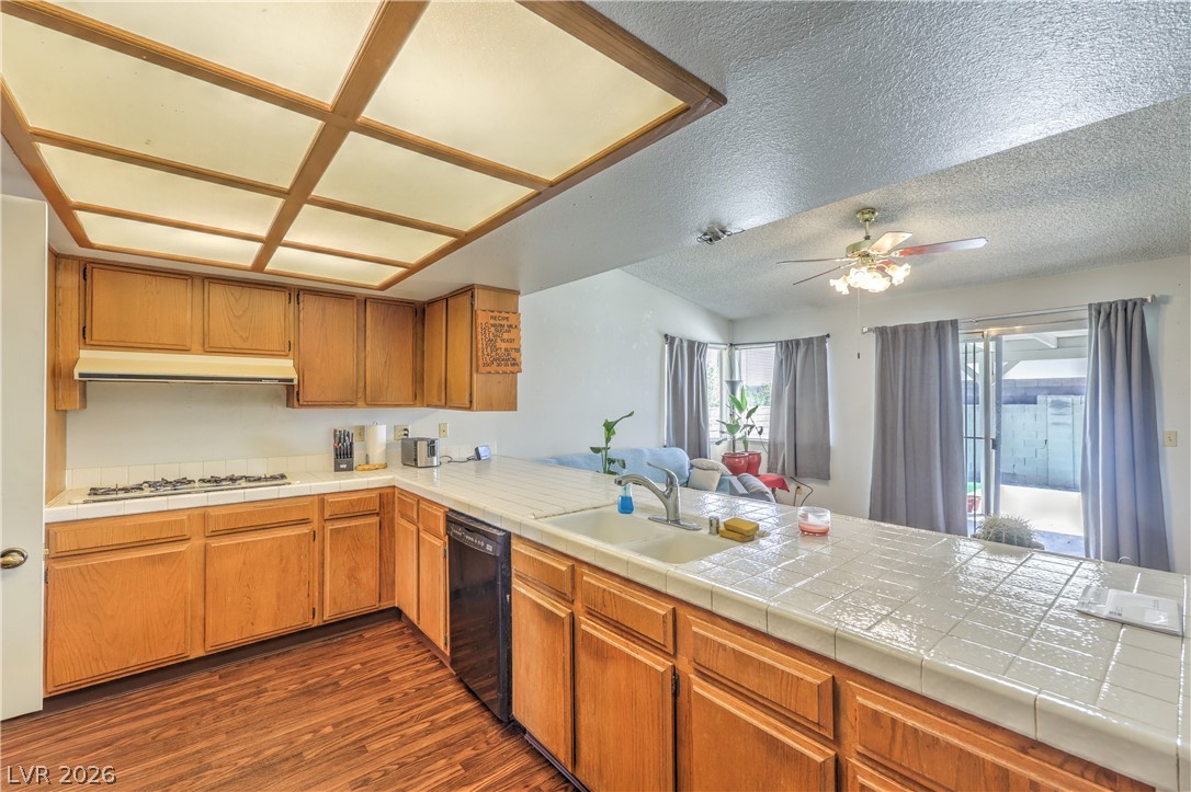 5272 Dickens Drive Las Vegas NV 89119