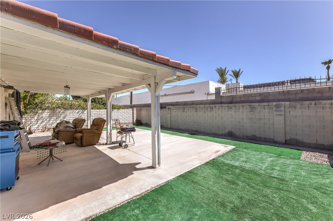 5272 Dickens Drive Las Vegas NV 89119