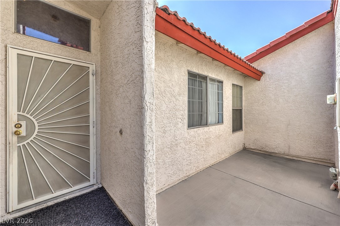 5272 Dickens Drive Las Vegas NV 89119