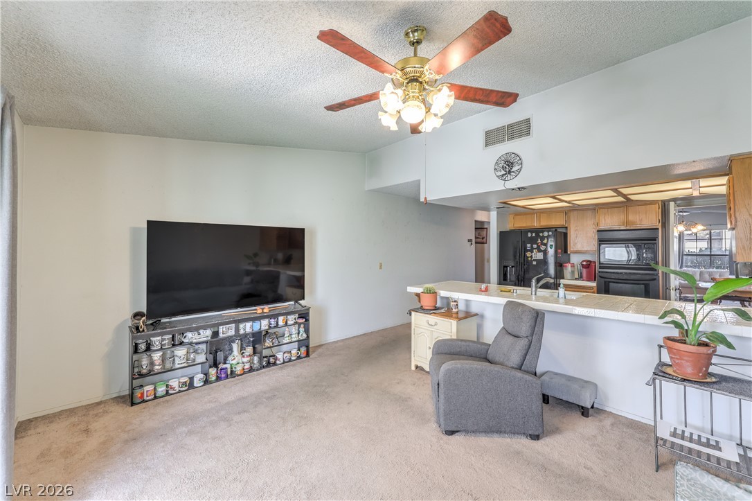 5272 Dickens Drive Las Vegas NV 89119