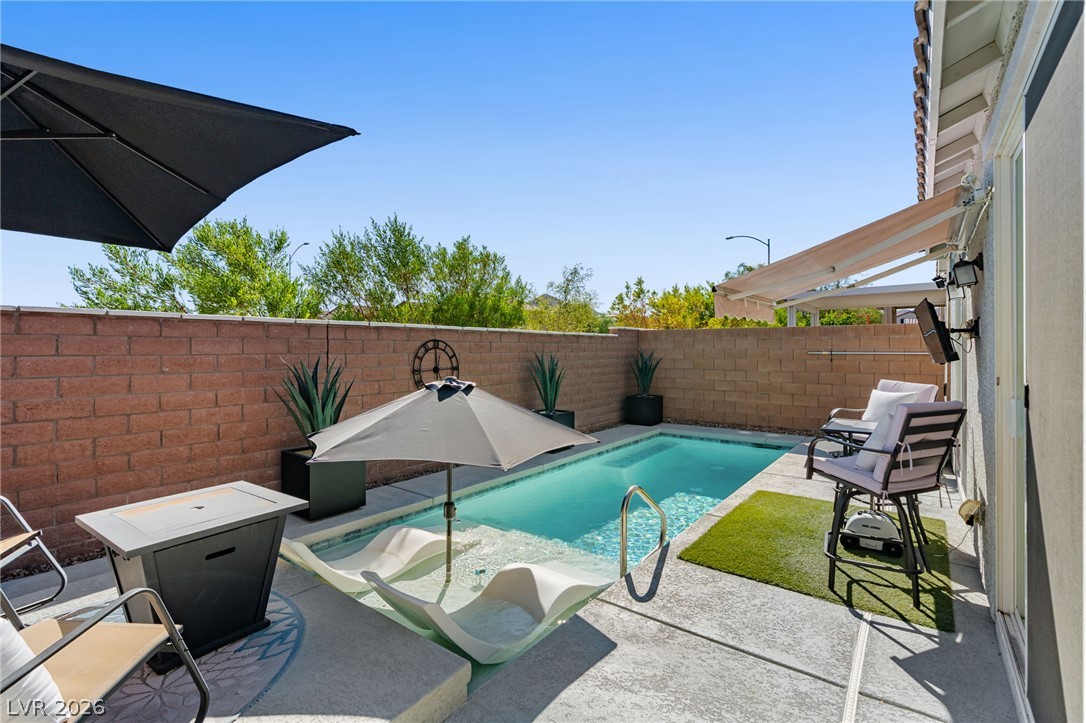 8327 Carmentis Avenue Las Vegas NV 89178