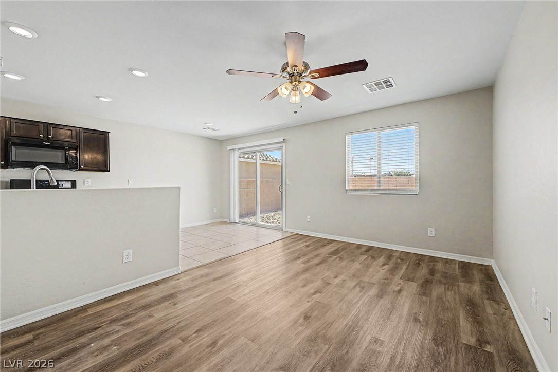 1883 Metamora Street Las Vegas NV 89115