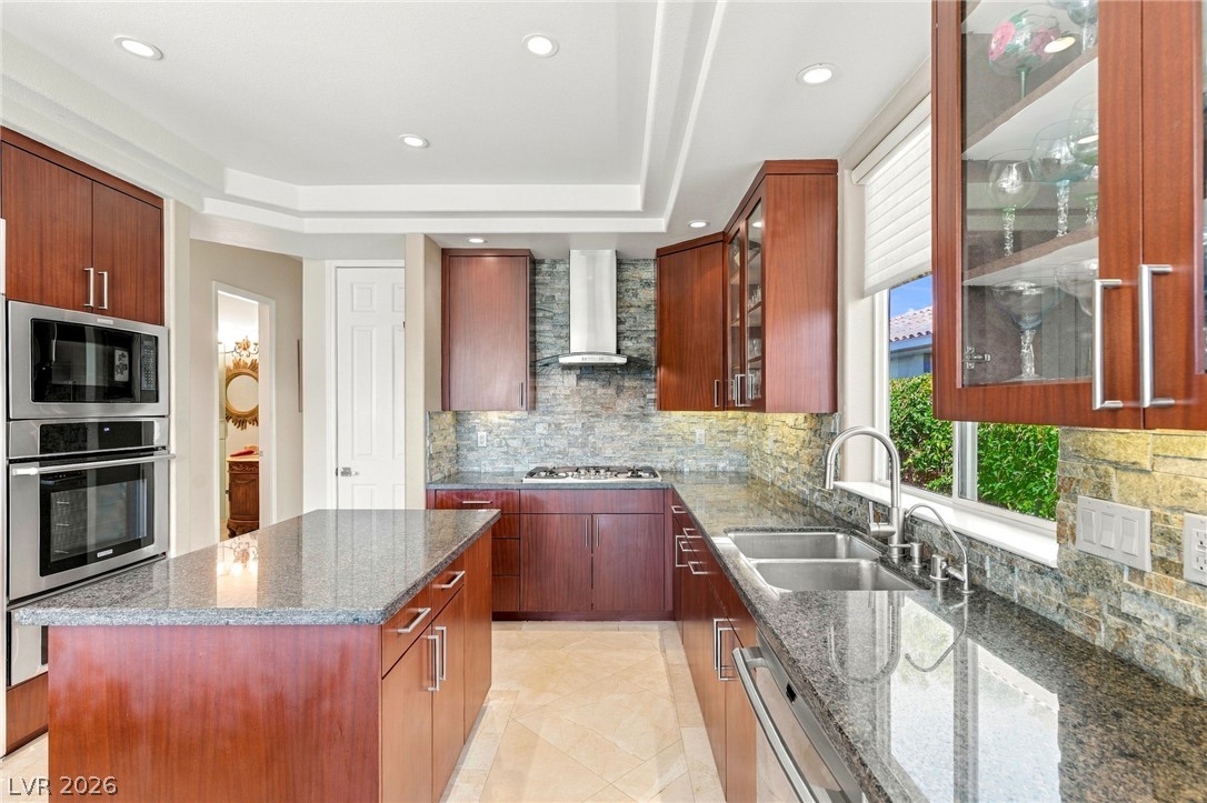 8633 Lakeridge Circle Las Vegas NV 89117