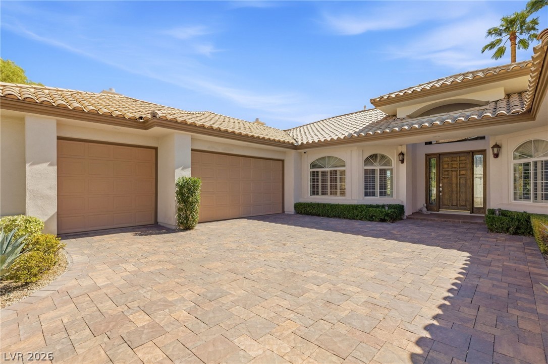 8633 Lakeridge Circle Las Vegas NV 89117