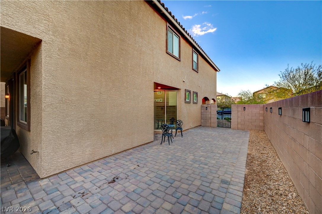 9327 South Chieftain Street Las Vegas NV 89178