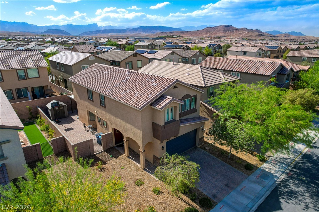 9327 South Chieftain Street Las Vegas NV 89178