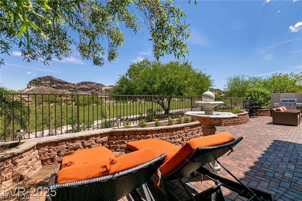 63 Via Di Mello Henderson NV 89011