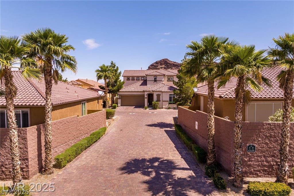 63 Via Di Mello Henderson NV 89011