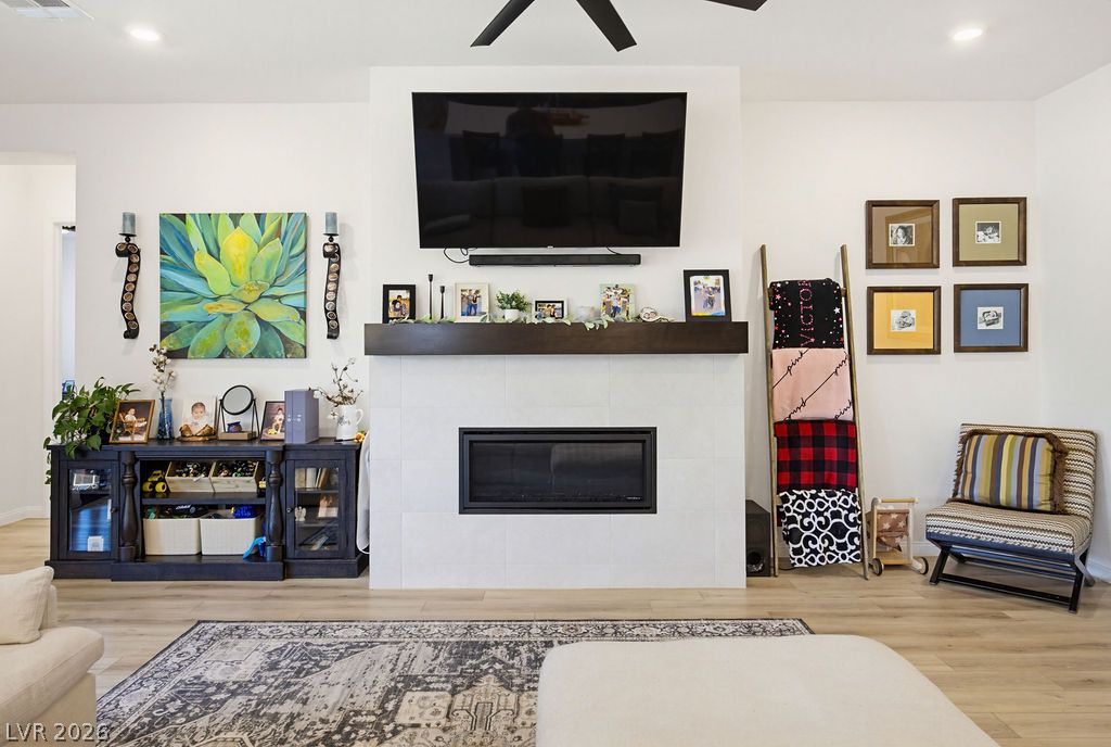4315 Skylake Court Las Vegas NV 89129
