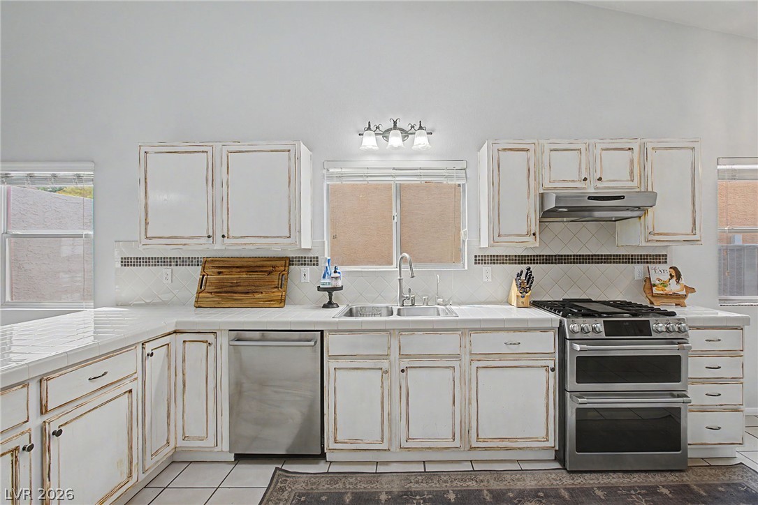 1780 Summerwood Circle Henderson NV 89012