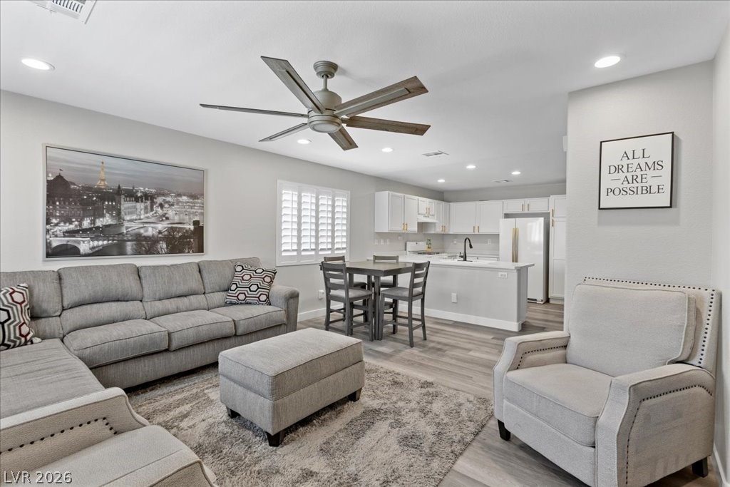 10422 Midseason Mist Street Las Vegas NV 89183