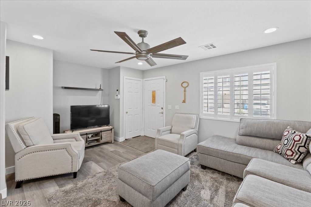 10422 Midseason Mist Street Las Vegas NV 89183