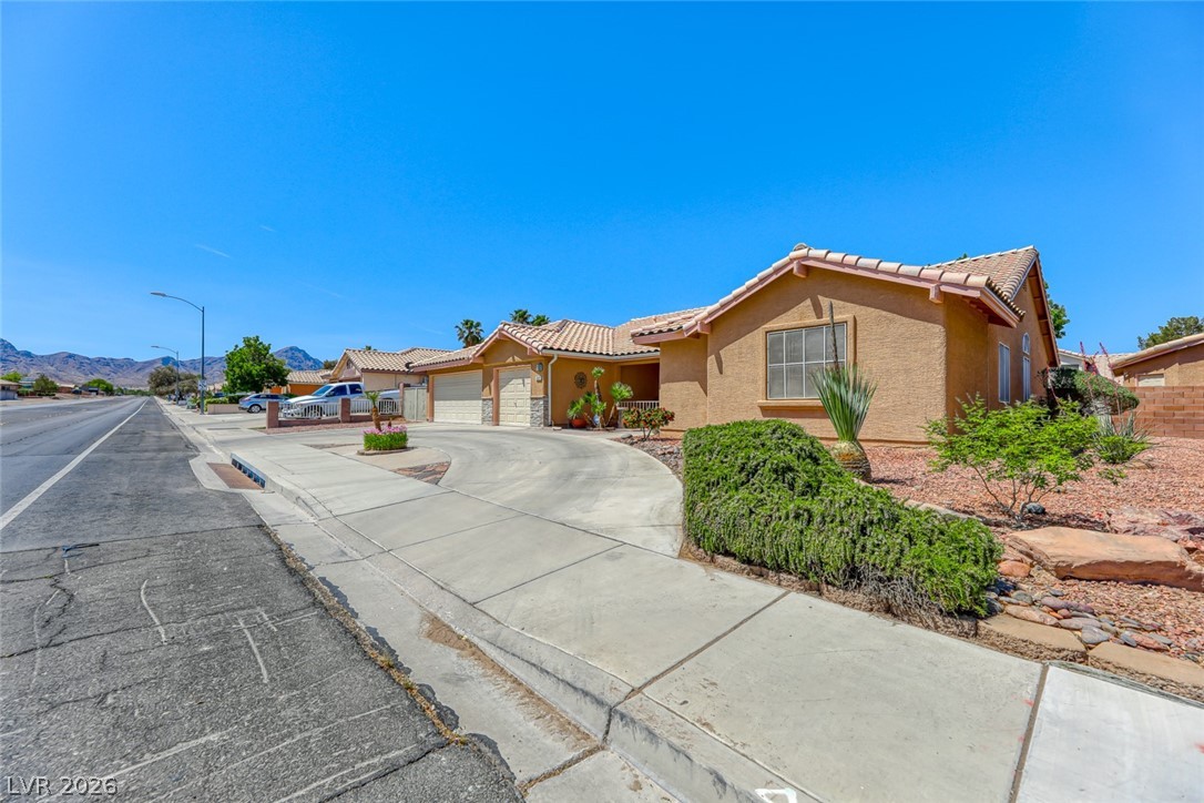 2001 Appaloosa Road Henderson NV 89002