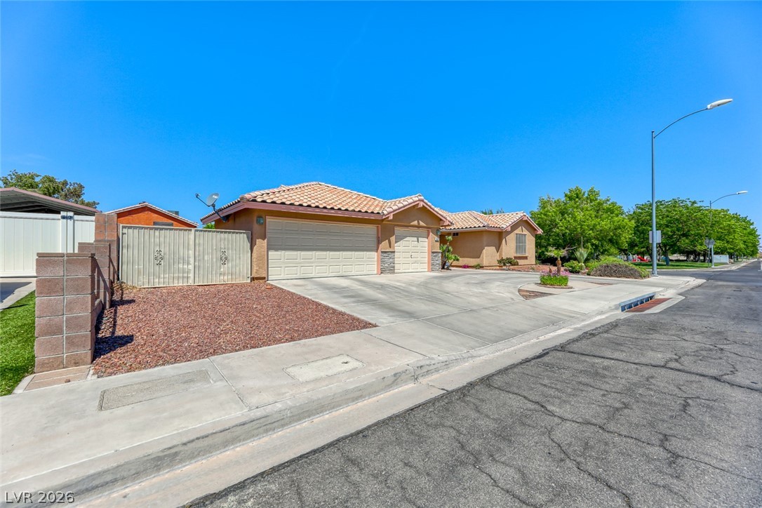 2001 Appaloosa Road Henderson NV 89002