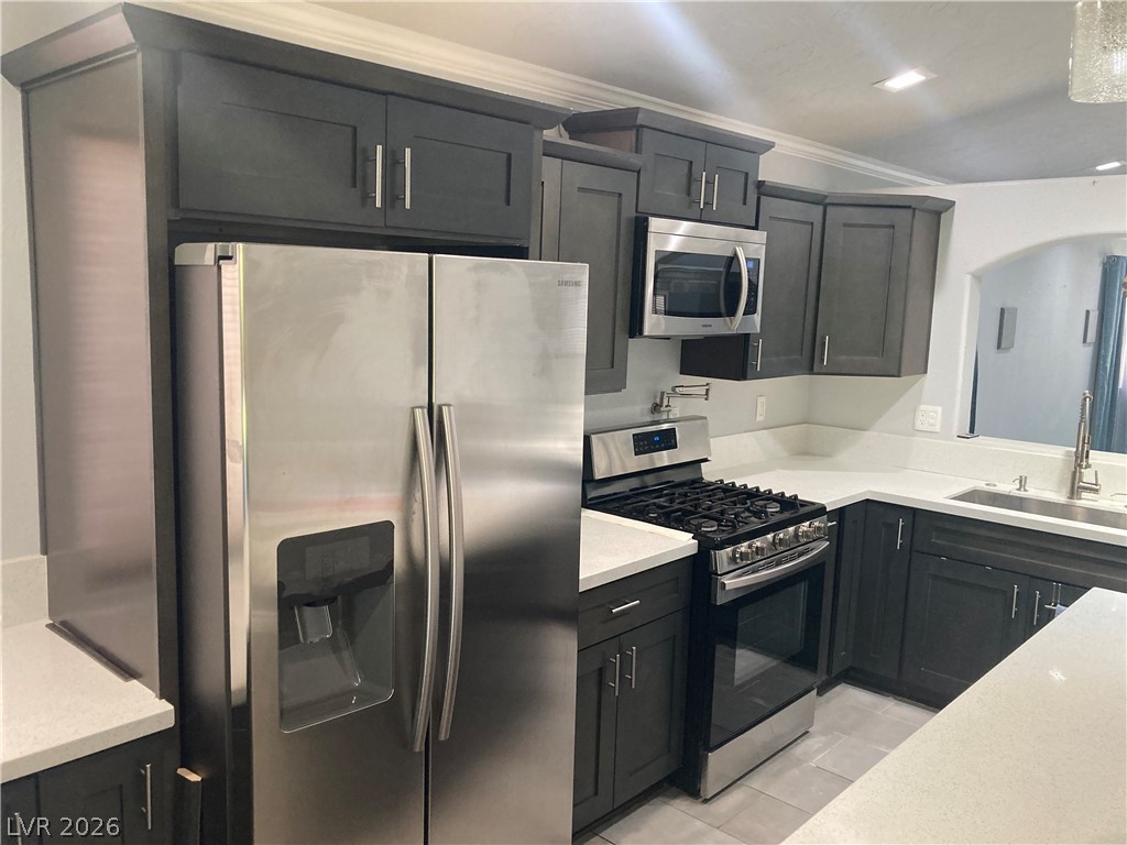 7116 Golden Desert Avenue Las Vegas NV 89129