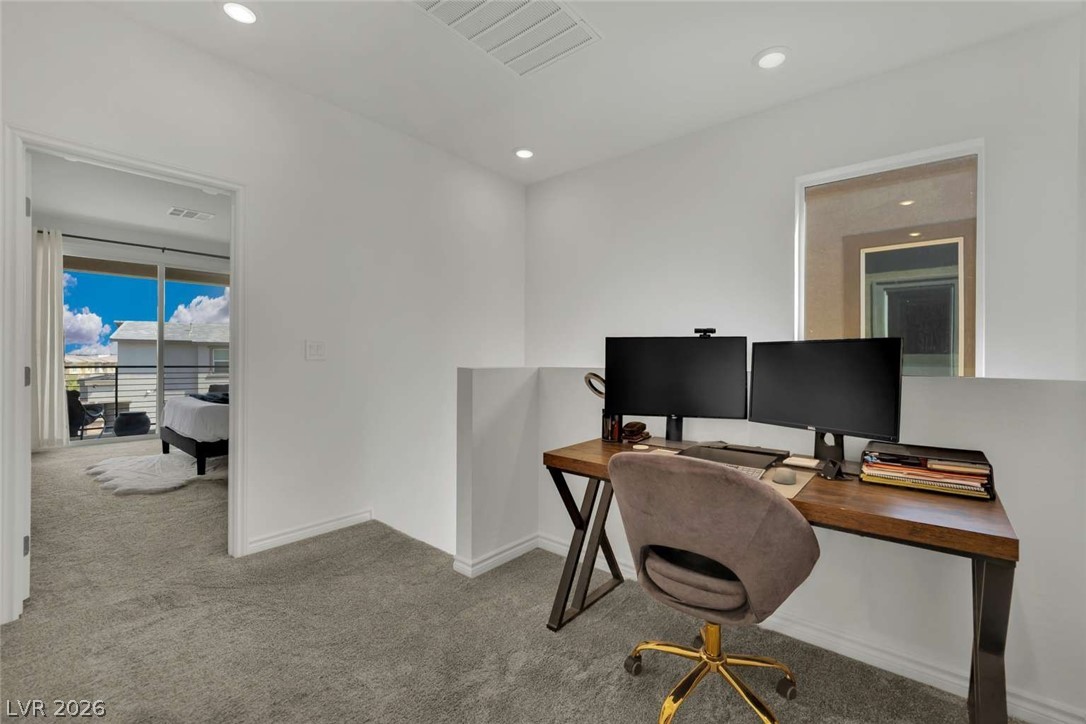 8907 Roadrunner Ravine Street Las Vegas NV 89166