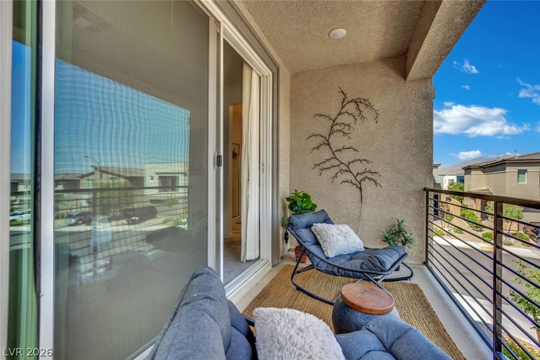 8907 Roadrunner Ravine Street Las Vegas NV 89166
