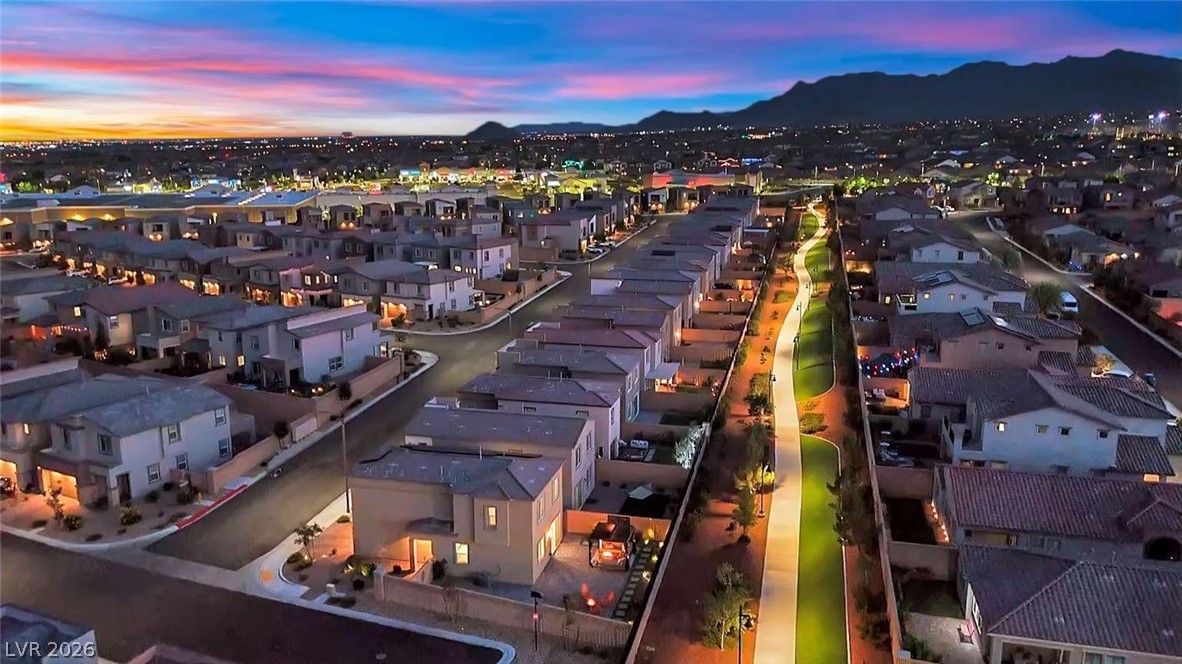 8907 Roadrunner Ravine Street Las Vegas NV 89166