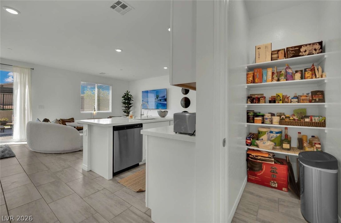 8907 Roadrunner Ravine Street Las Vegas NV 89166