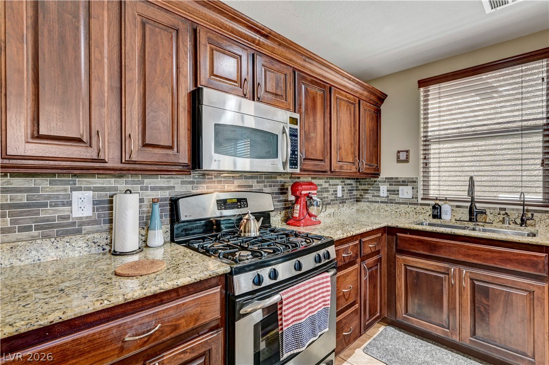 8944 Ryan Creek Avenue Las Vegas NV 89149
