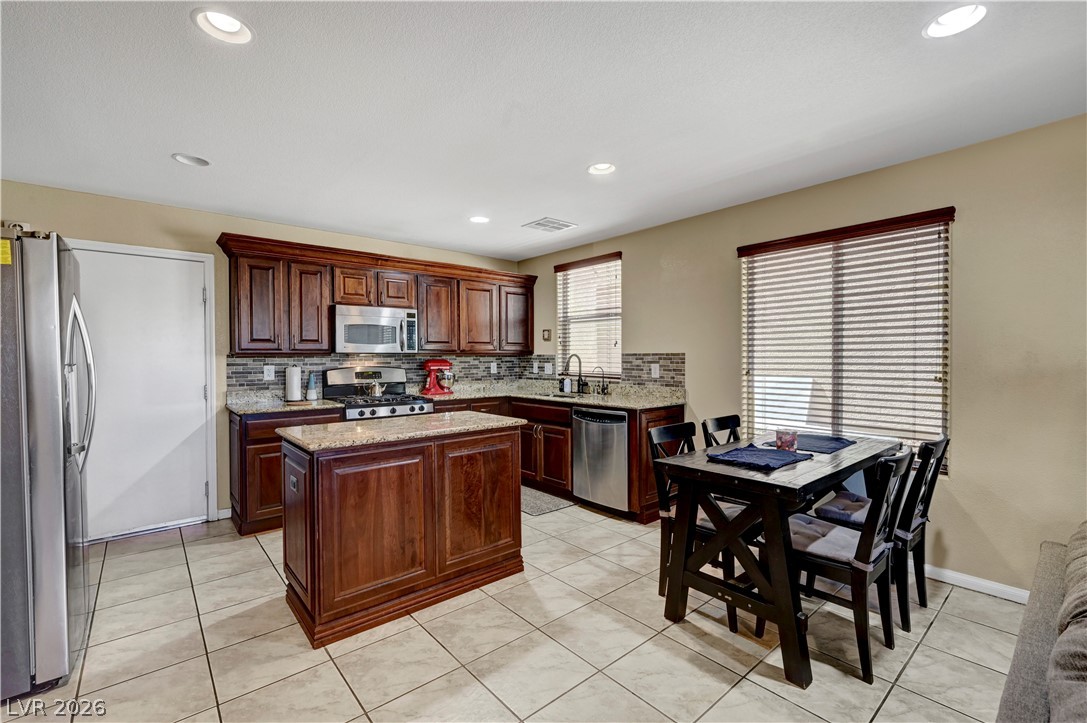 8944 Ryan Creek Avenue Las Vegas NV 89149