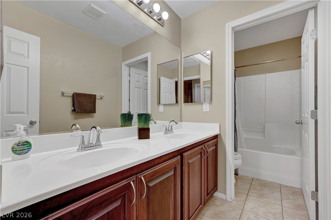 8944 Ryan Creek Avenue Las Vegas NV 89149