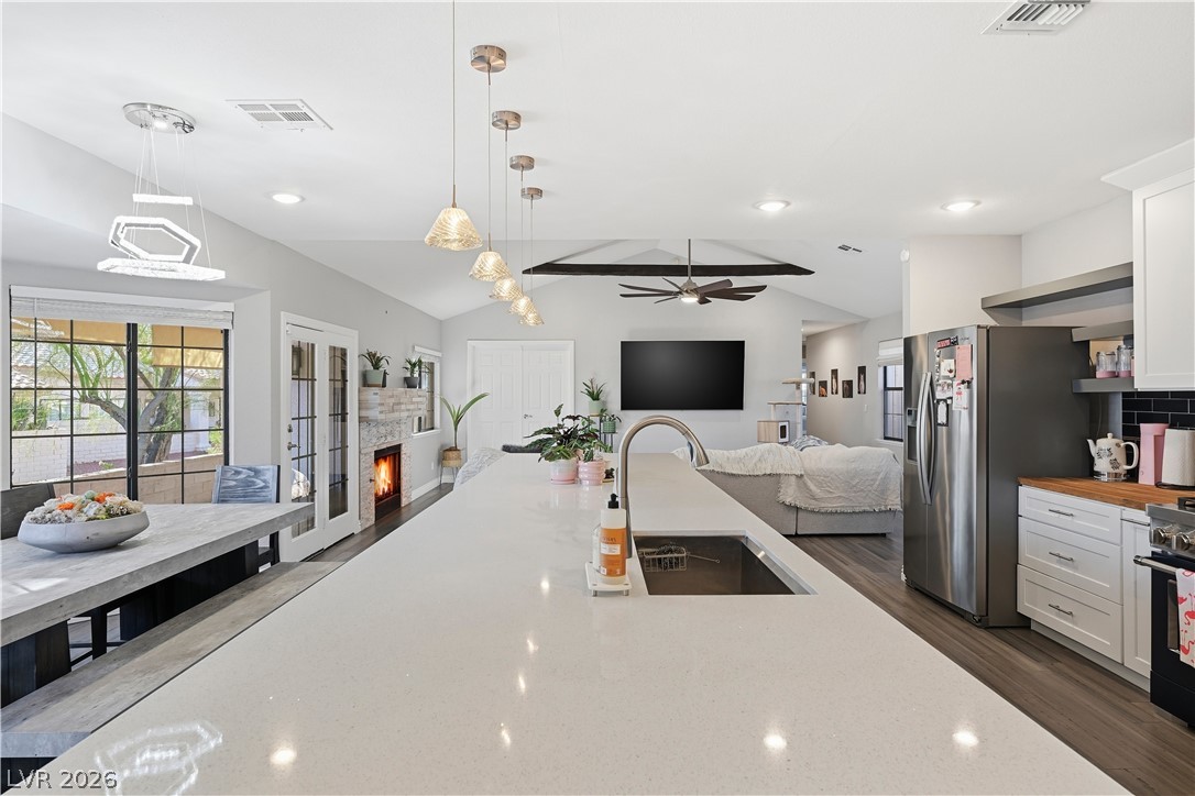 250 Garfield Drive Henderson NV 89074
