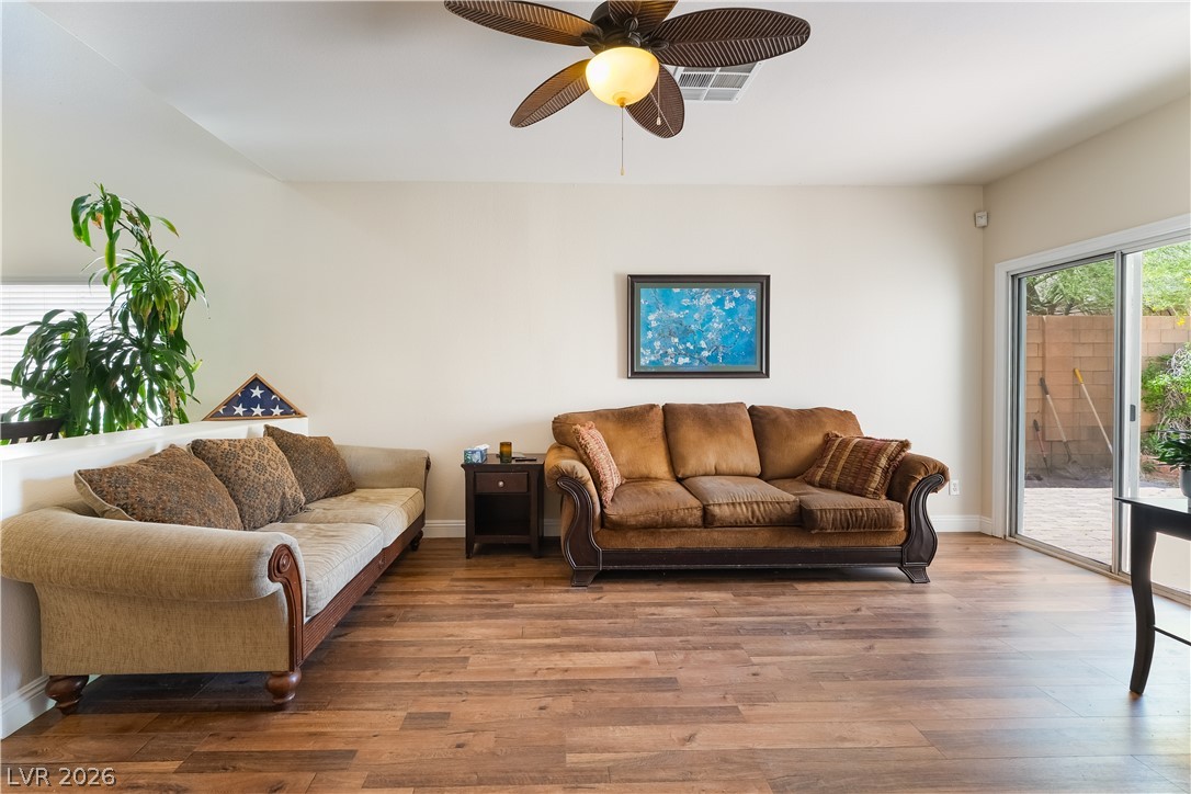 9118 Barnacle Bay Avenue Las Vegas NV 89178