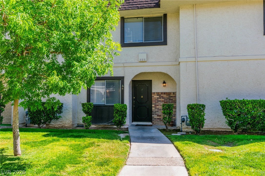 4180 Flamingo Crest Drive 4 Las Vegas NV 89121