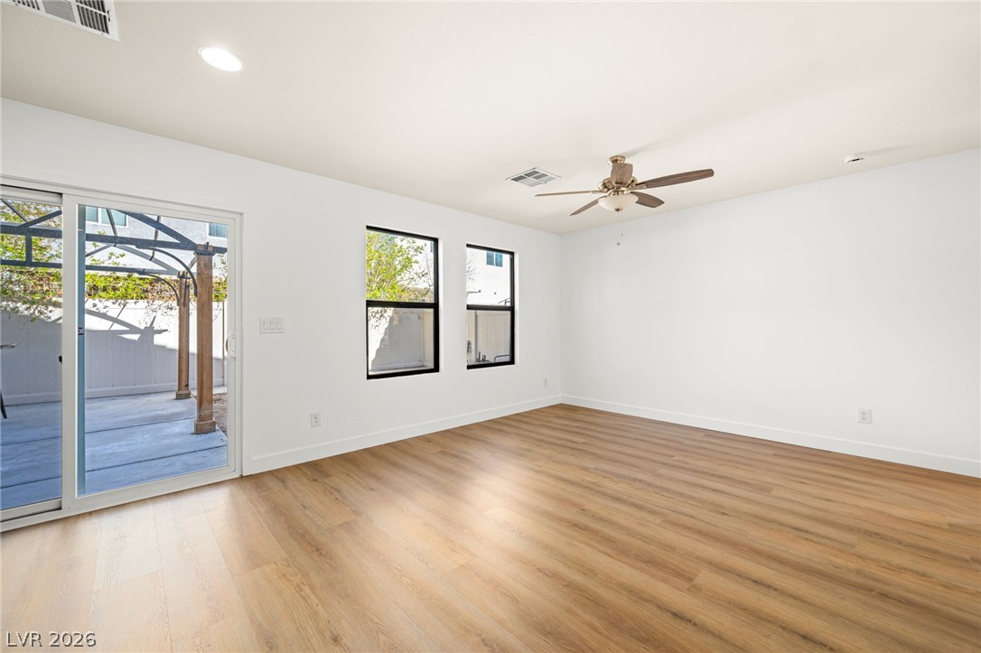 3682 Via Mariposa Avenue Las Vegas NV 89115