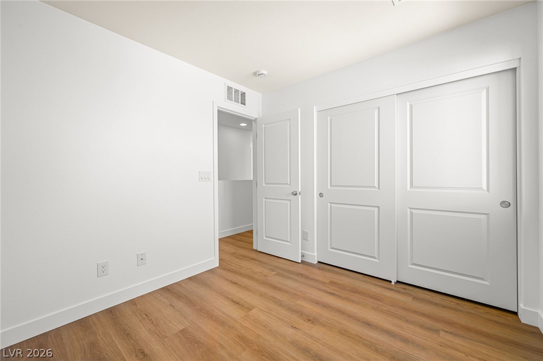 3682 Via Mariposa Avenue Las Vegas NV 89115